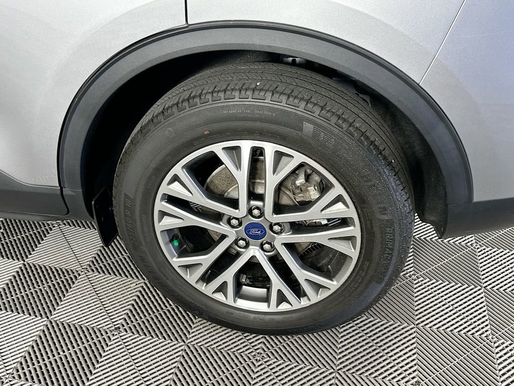 Used 2021 Ford Escape SEL image 39