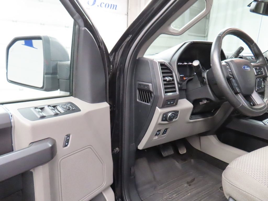 Used 2020 Ford F150 XLT w/ Equipment Group 302A Luxury AWD/4WD image 49