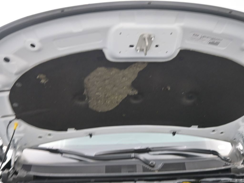 Used 2023 Chrysler Pacifica Limited AWD/4WD image 21