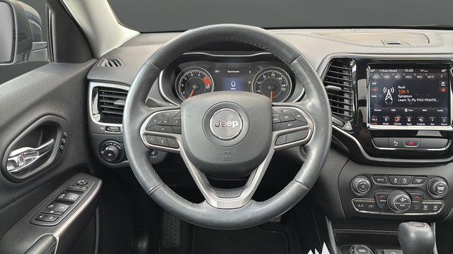 Used 2019 Jeep Cherokee Limited AWD/4WD image 16
