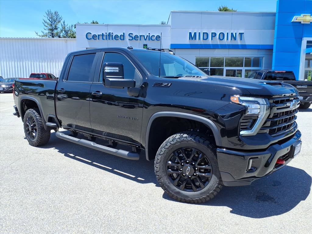 New 2026 Chevrolet Silverado 2500 LT w/ Trail Boss Package AWD/4WD image 2