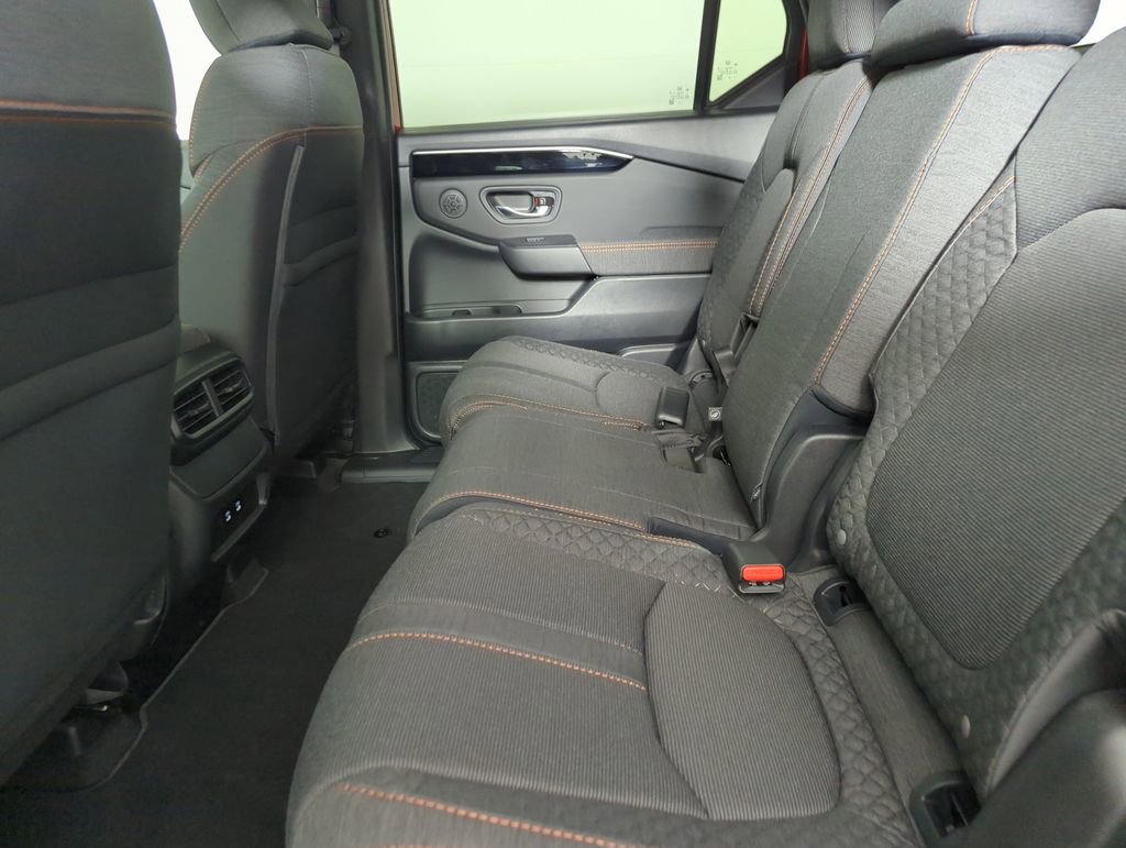 New 2026 Honda Pilot Sport image 21
