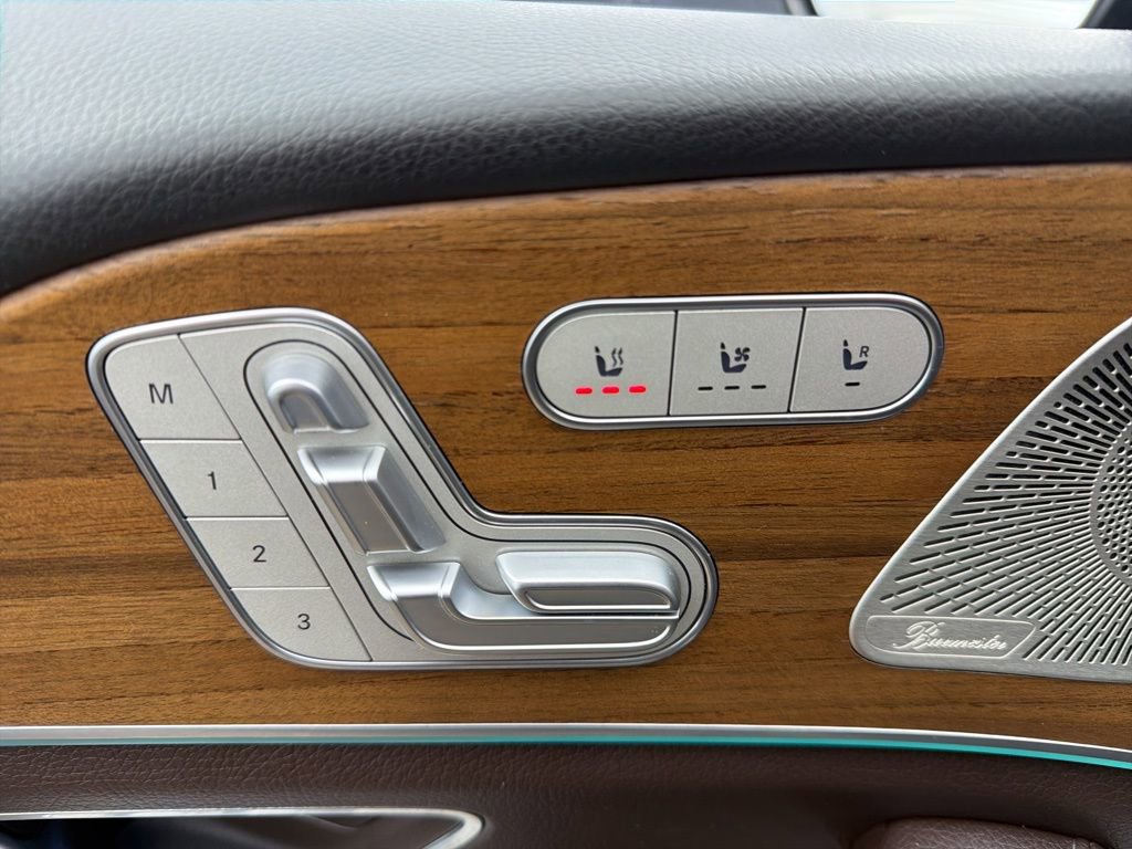 Used 2022 Mercedes-Benz GLS 450 4MATIC image 13