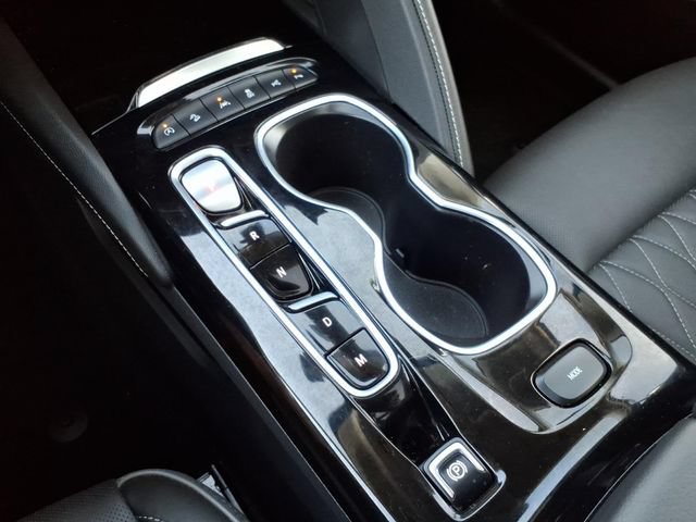 Used 2023 Buick Envision Avenir AWD/4WD image 35