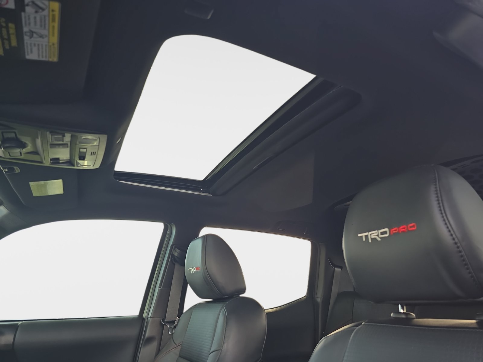 Used 2021 Toyota Tacoma TRD Pro AWD/4WD image 19