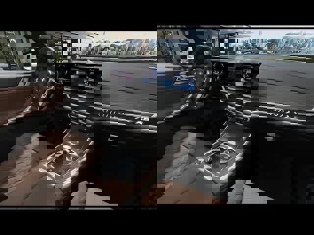 New 2025 BMW X5 xDrive40i w/ M Sport Package image 14