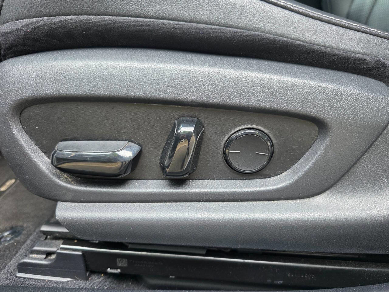 Used 2019 Lexus ES 350 F Sport w/ Accessory Package 2 FWD image 15