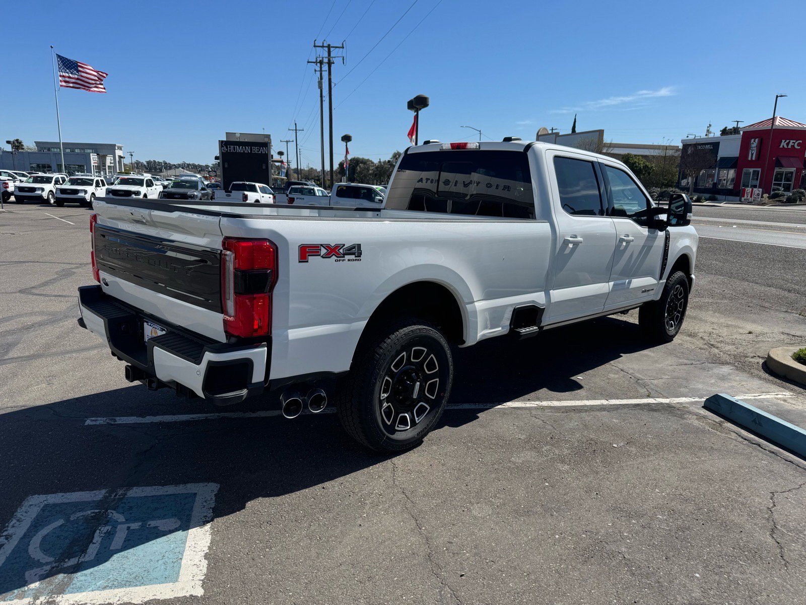 New 2026 Ford F250 Platinum w/ FX4 Off-Road Package image 5
