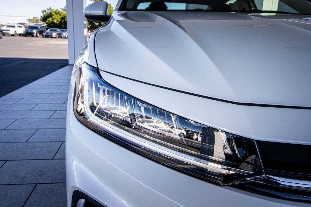 New 2026 Volkswagen Jetta SE FWD image 7
