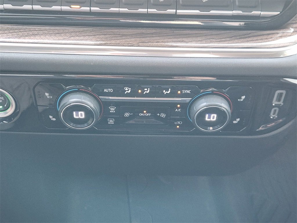 Used 2024 Chevrolet Silverado 1500 LT Trail Boss image 19