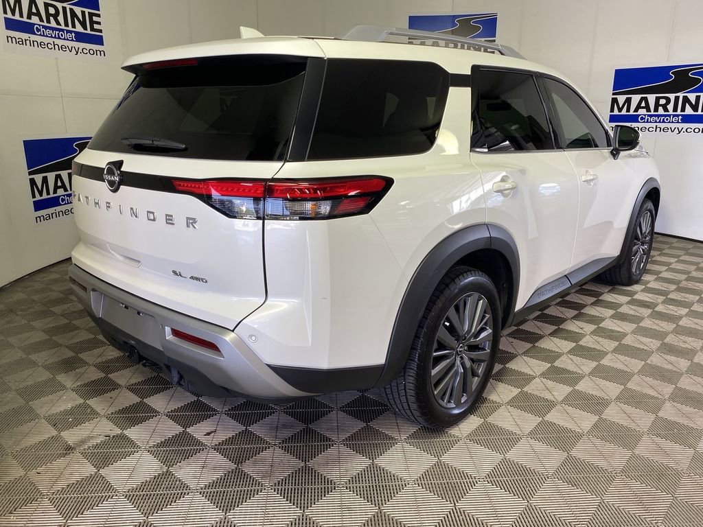 Used 2024 Nissan Pathfinder SL w/ SL Premium Package AWD/4WD image 13