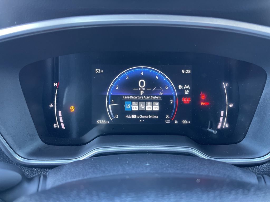 Certified 2025 Toyota Corolla Cross XLE image 9