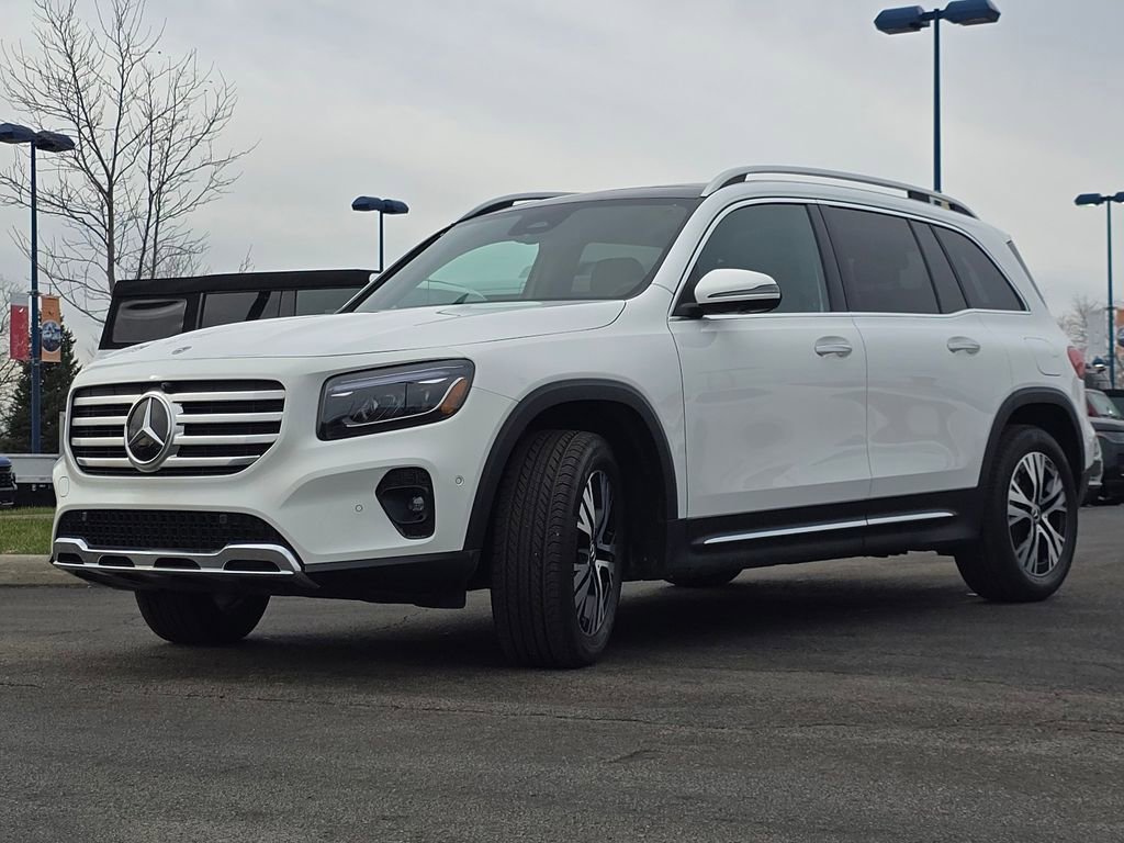 Used 2026 Mercedes-Benz GLB 250 4MATIC image 14