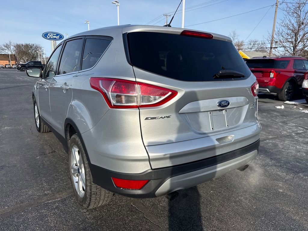 Used 2014 Ford Escape SE image 9