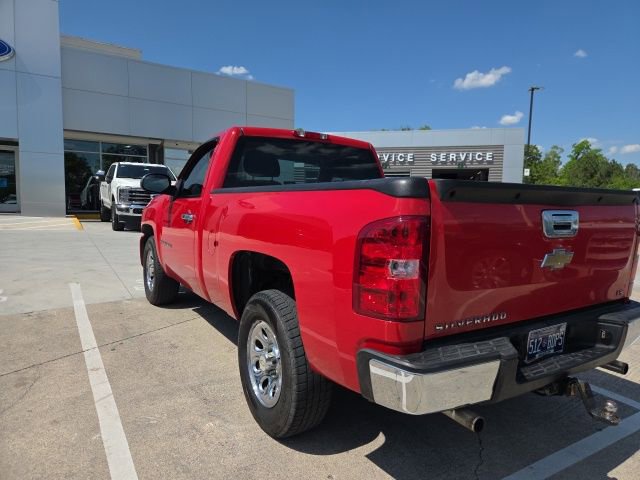 Used 2009 Chevrolet Silverado 1500 W/T w/ LS Package image 4