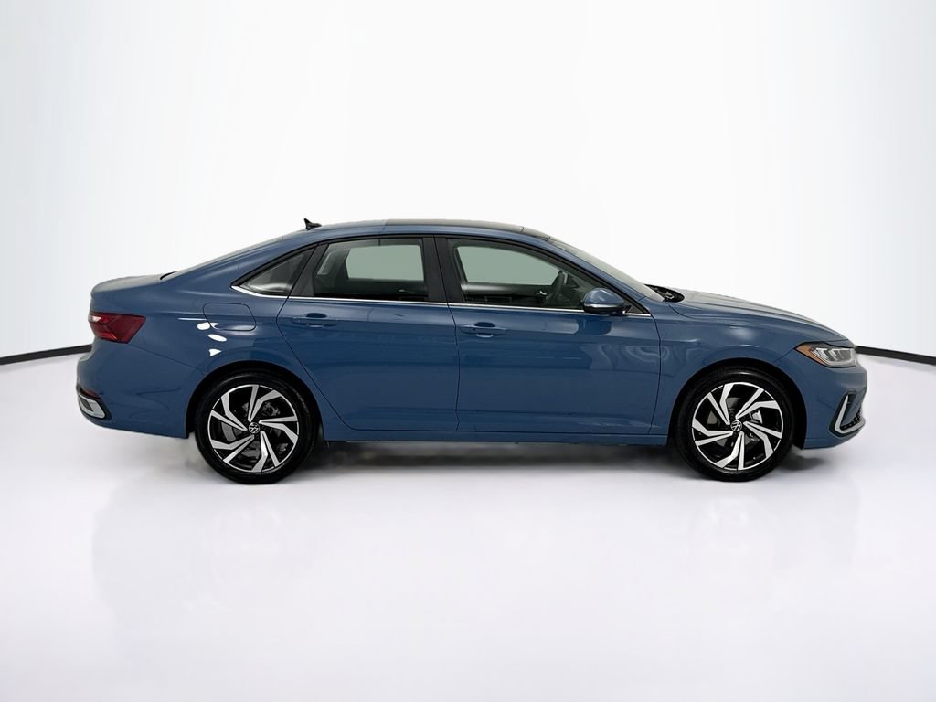 New 2026 Volkswagen Jetta SEL FWD image 4