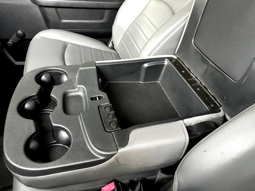 Used 2014 RAM 1500 Tradesman w/ Exterior Appearance Group RWD image 24