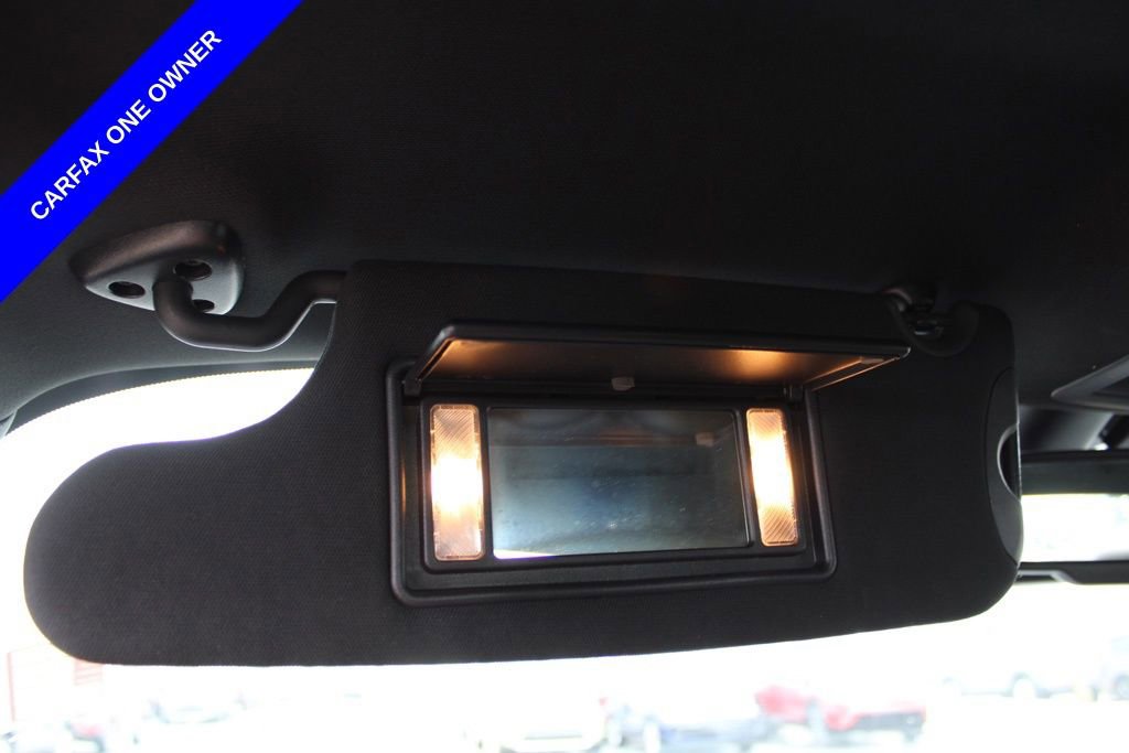 Used 2019 Dodge Challenger SXT image 37