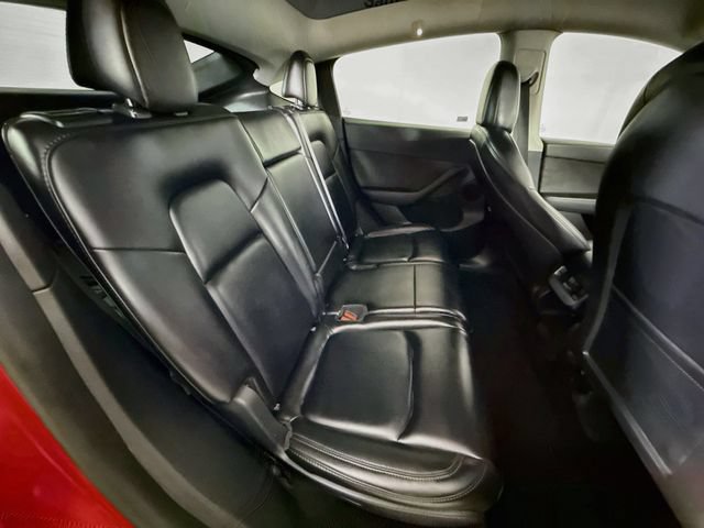 Used 2022 Tesla Model Y Long Range AWD/4WD image 26
