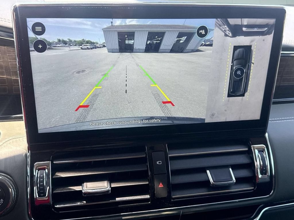 Certified 2022 Lincoln Navigator Black Label AWD/4WD image 26