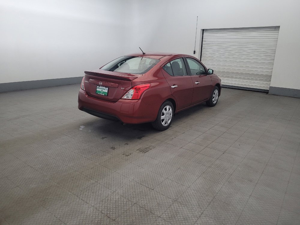 Used 2019 Nissan Versa SV FWD image 9
