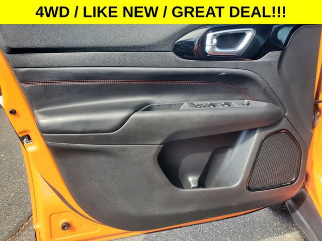 Used 2026 Jeep Compass Trailhawk AWD/4WD image 12