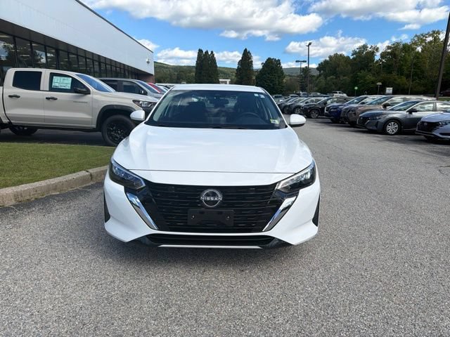 Certified 2025 Nissan Sentra SV FWD image 2