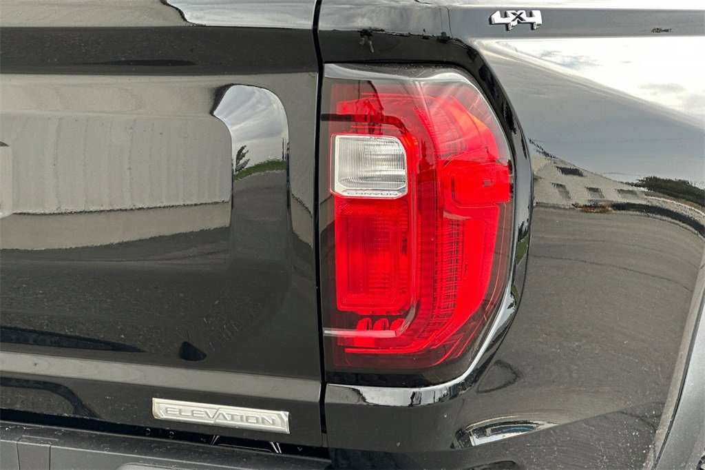 New 2025 GMC Canyon Elevation w/ Convenience Package image 7