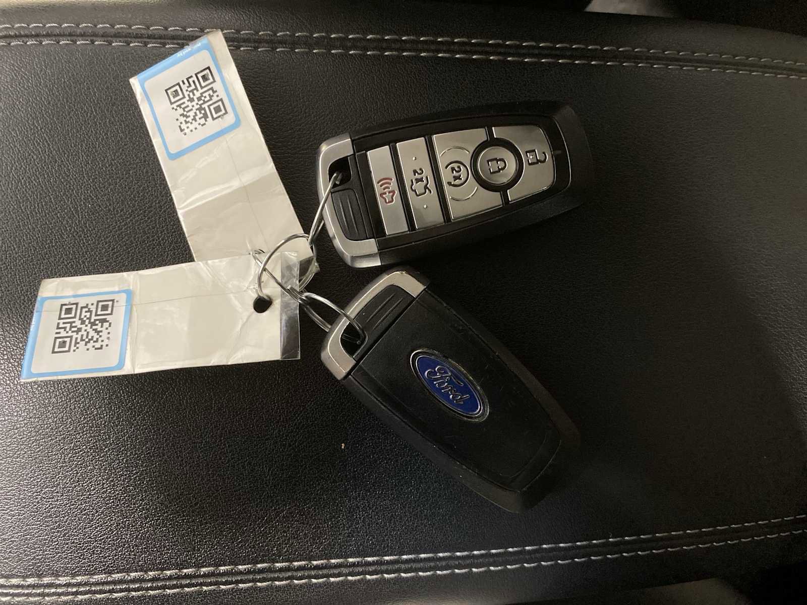 Used 2019 Ford Edge Titanium w/ Cold Weather Package image 20