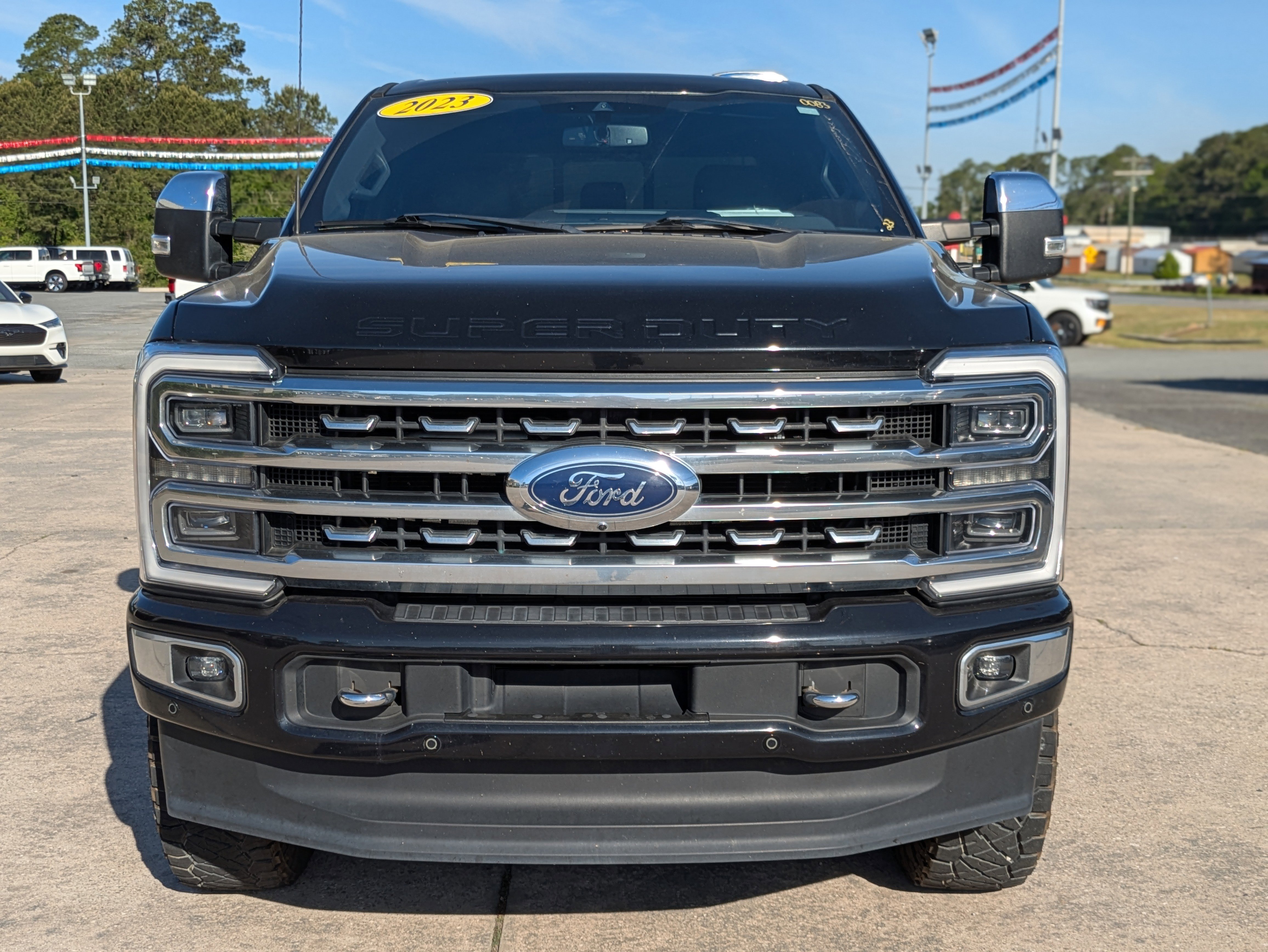 Used 2023 Ford F250 Platinum image 3