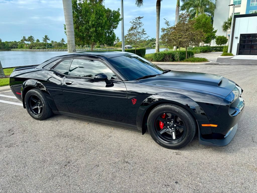 Used 2018 Dodge Challenger SRT Demon RWD image 4