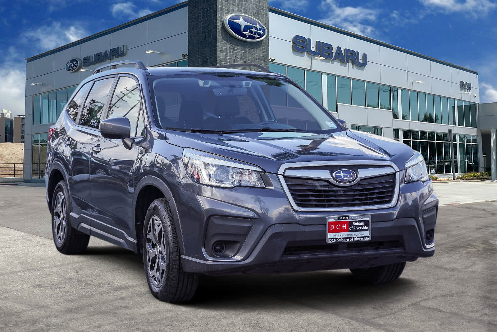 Used 2020 Subaru Forester Premium image 3