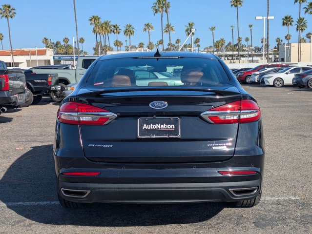 Used 2019 Ford Fusion Titanium FWD image 7