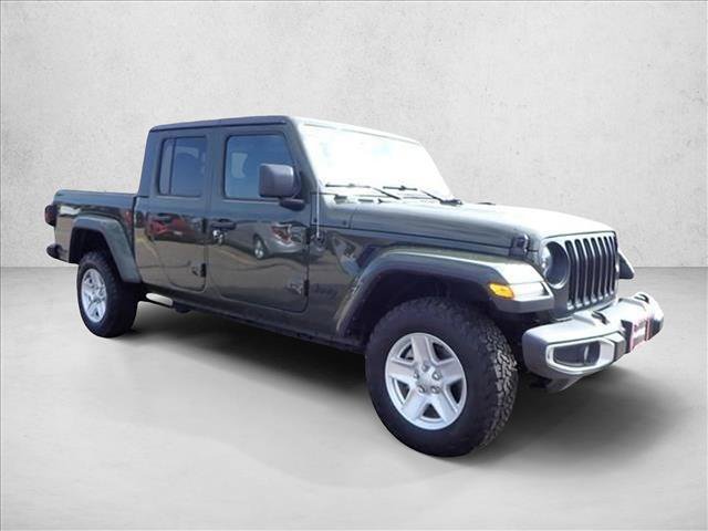 Used 2022 Jeep Gladiator Sport image 6