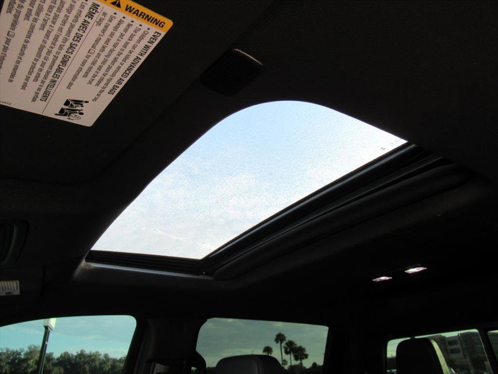 Used 2024 Chevrolet Silverado 2500 High Country w/ Technology Package image 27