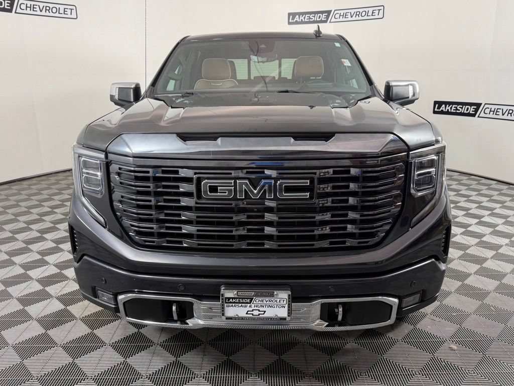 Used 2023 GMC Sierra 1500 Denali Ultimate AWD/4WD image 9