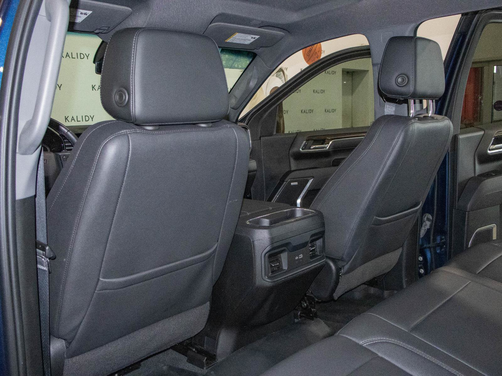 Used 2023 Chevrolet Silverado 1500 RST w/ RST All Star Premium Package AWD/4WD image 10