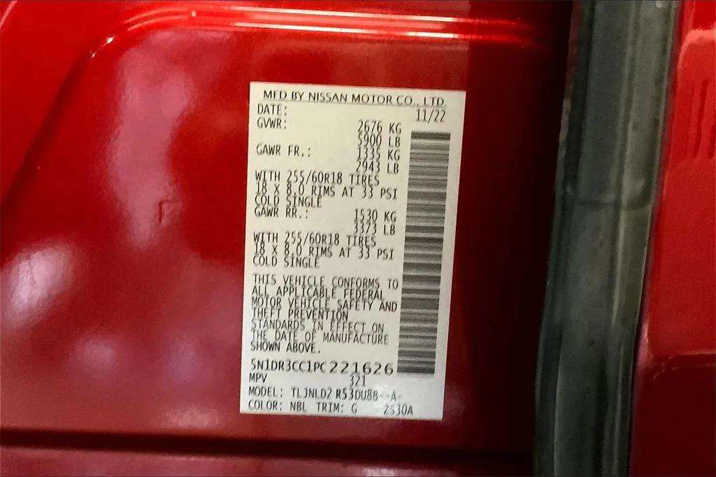Used 2023 Nissan Pathfinder SL image 14