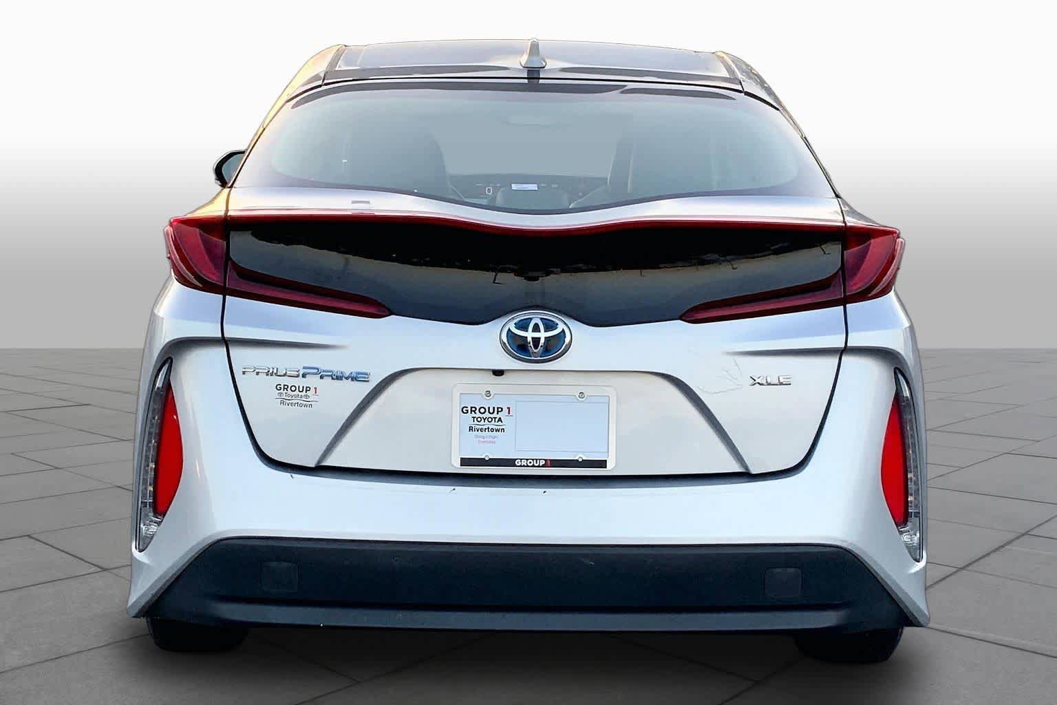 Used 2021 Toyota Prius Prime XLE FWD image 5