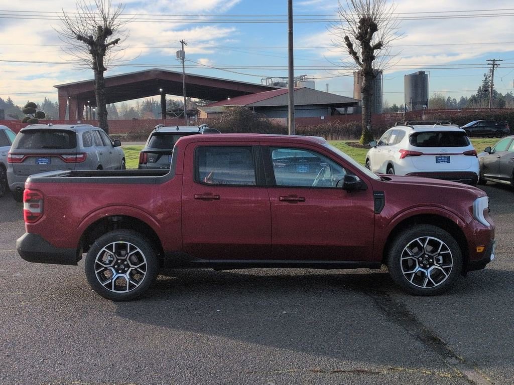 New 2026 Ford Maverick Lariat w/ 4K Tow Package AWD/4WD image 6