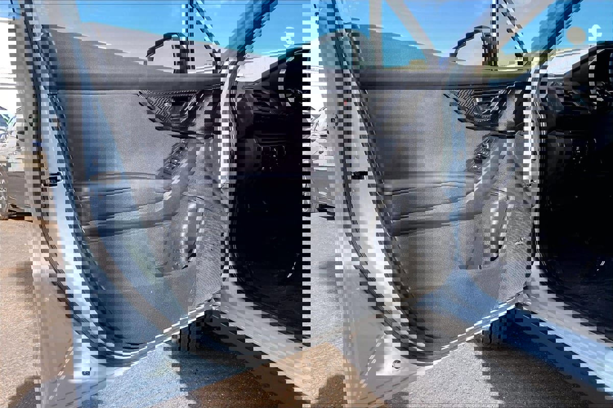 Used 2018 Subaru Crosstrek 2.0i Premium w/ Eyesight System image 20