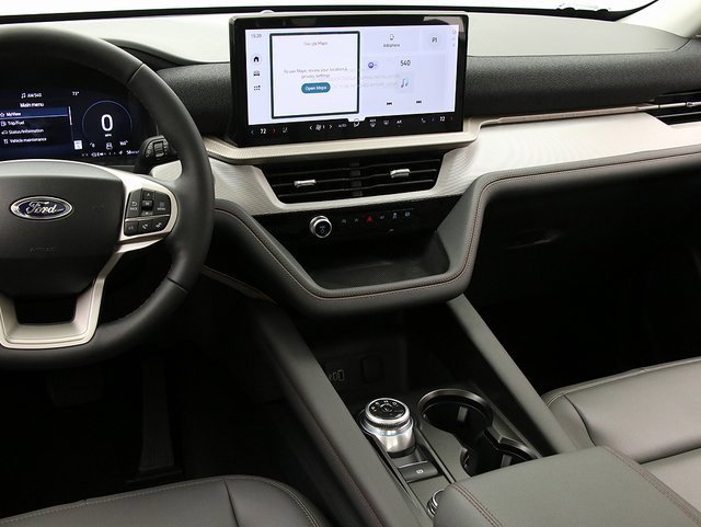 New 2026 Ford Explorer Active image 16