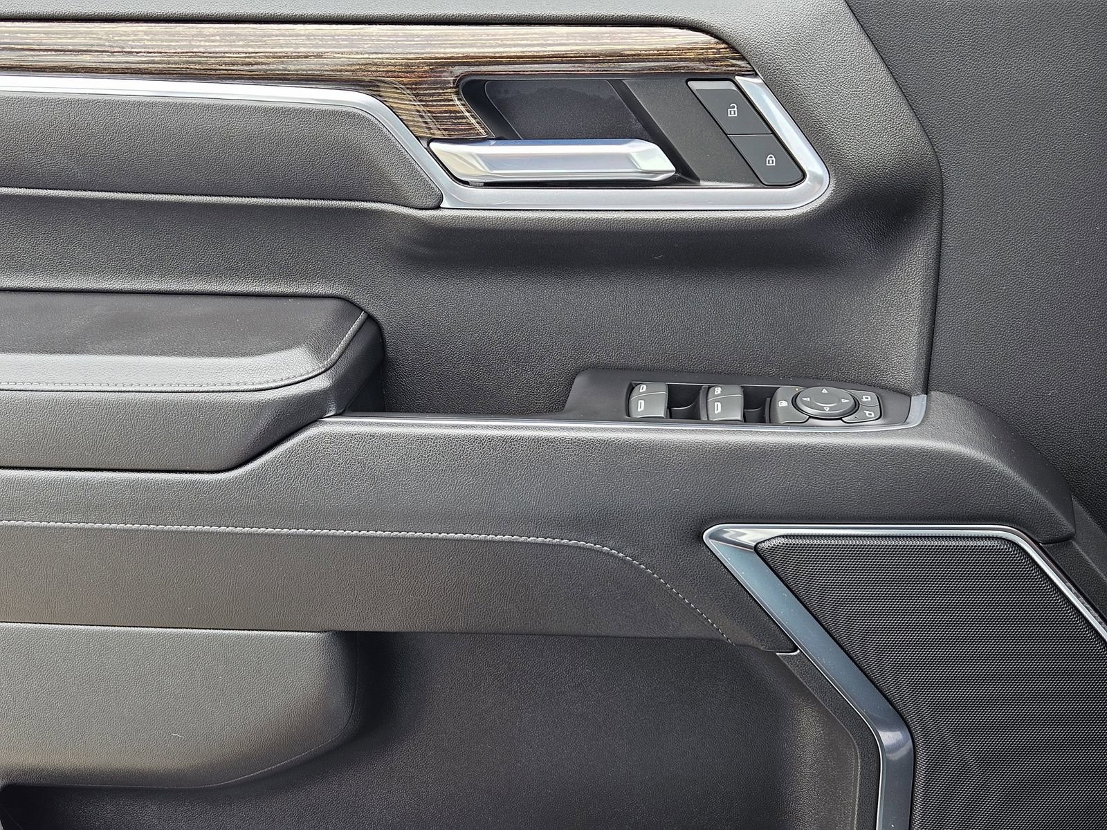 Certified 2023 GMC Sierra 1500 Elevation w/ LPO, Elevation Black Package image 28