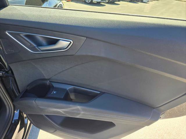 Used 2023 Audi Q4 e-tron Premium Plus w/ Premium Plus image 14