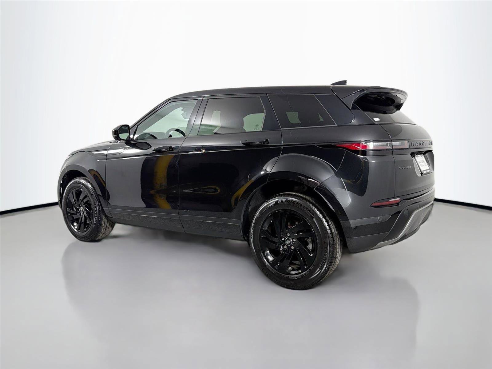Certified 2025 Land Rover Range Rover Evoque S AWD/4WD image 7