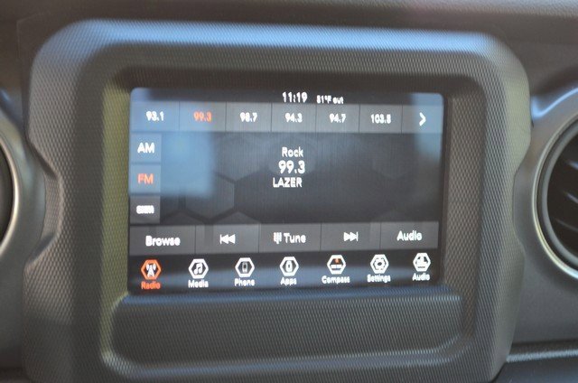 Used 2021 Jeep Wrangler Sport image 28