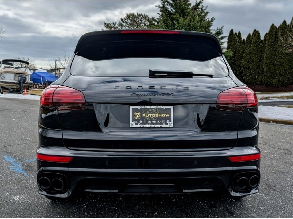 Used 2016 Porsche Cayenne GTS image 6