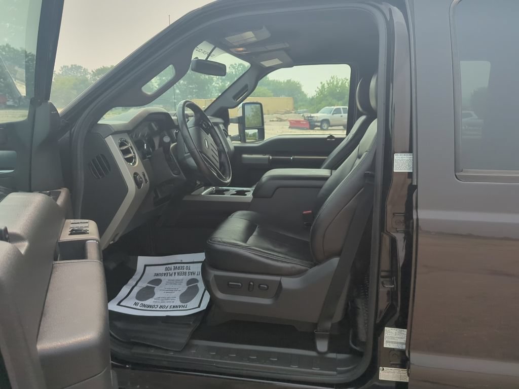 Used 2014 Ford F350 Lariat w/ Chrome Package AWD/4WD image 15