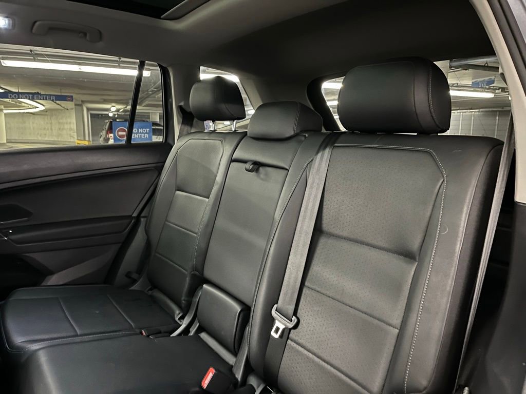 Used 2020 Volkswagen Tiguan SE image 22