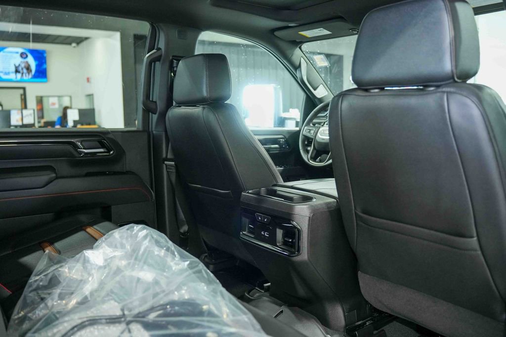 Used 2026 GMC Sierra 2500 AT4 w/ AT4 Premium Plus Package image 23